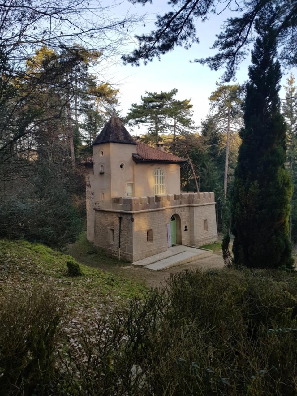 Logis Hotel Restaurant Chez Jeannette Fixin Exterior foto